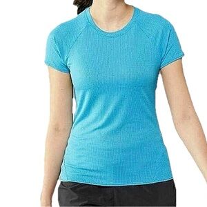 Oiselle Flyout Blue Athletic Short Sleeve Tee for Women